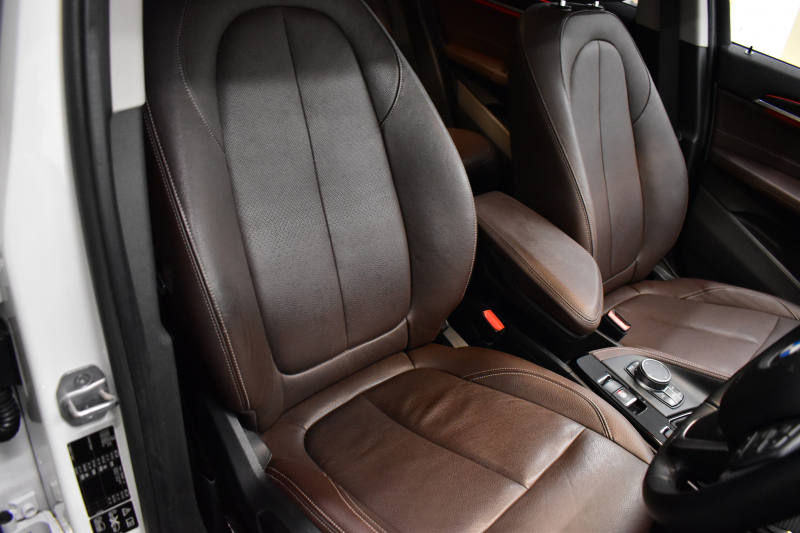 BMW X1 Xdrive18d Xﾗｲﾝ 中期 4WD ﾊｲﾗｲﾝ&ｺﾝﾌｫｰﾄP ｱﾄﾞﾊﾞﾝｽﾄﾞｱｸﾃｨﾌﾞｾｰﾌﾃｨP 追従ACC HUD ﾋｰﾀｰ付電動ﾓｶﾚｻﾞｰ LEDﾍｯﾄﾞﾗｲﾄ 衝突軽減ﾌﾞﾚｰｷ 車線逸脱&歩行者警告 ﾀｯﾁﾊﾟﾈﾙiﾄﾞﾗｲﾌﾞﾅﾋﾞBｶﾒﾗ ﾌﾙｾｸﾞTV Pｱｼｽﾄ 前後PDC 電動ﾄﾗﾝｸ  ｽﾏｰﾄｷｰ 2年保証