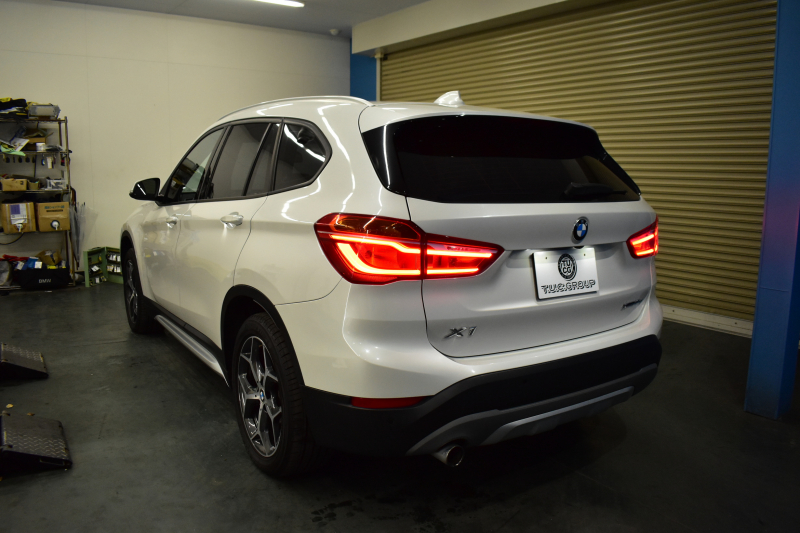 BMW X1 Xdrive18d Xﾗｲﾝ 中期 4WD ﾊｲﾗｲﾝ&ｺﾝﾌｫｰﾄP ｱﾄﾞﾊﾞﾝｽﾄﾞｱｸﾃｨﾌﾞｾｰﾌﾃｨP 追従ACC HUD ﾋｰﾀｰ付電動ﾓｶﾚｻﾞｰ LEDﾍｯﾄﾞﾗｲﾄ 衝突軽減ﾌﾞﾚｰｷ 車線逸脱&歩行者警告 ﾀｯﾁﾊﾟﾈﾙiﾄﾞﾗｲﾌﾞﾅﾋﾞBｶﾒﾗ ﾌﾙｾｸﾞTV Pｱｼｽﾄ 前後PDC 電動ﾄﾗﾝｸ  ｽﾏｰﾄｷｰ 2年保証