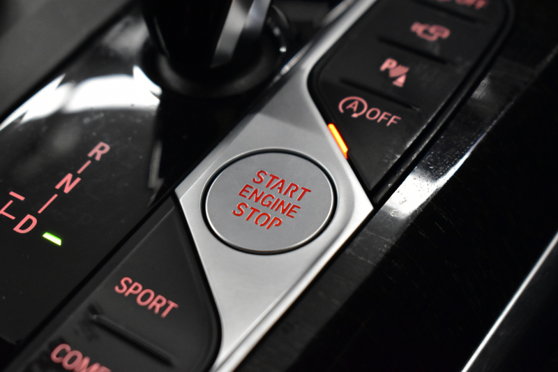 BMW 4シリーズ 420iｸﾞﾗﾝｸｰﾍﾟ Mｽﾎﾟｰﾂ 新車保証R7年2月迄 ﾊｲﾗｲﾝ&ｺﾝﾌｫｰﾄ&ｻｳﾝﾄﾞP ﾋｰﾀｰ付黒革 ﾊｰﾏﾝｶｰﾄﾞﾝ LEDﾍｯﾄﾞﾗｲﾄ 追従ACC 車線変更警告 ﾀｯﾁﾊﾟﾈﾙﾅﾋﾞBｶﾒﾗ Apple Car Play ﾌﾙｾｸﾞ 3Dﾋﾞｭｰ全周囲ｶﾒﾗ 液晶ﾒｰﾀｰ Pｱｼｽﾄ 19AW