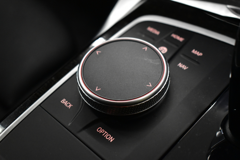 BMW 4シリーズ 420iｸﾞﾗﾝｸｰﾍﾟ Mｽﾎﾟｰﾂ 新車保証R7年2月迄 ﾊｲﾗｲﾝ&ｺﾝﾌｫｰﾄ&ｻｳﾝﾄﾞP ﾋｰﾀｰ付黒革 ﾊｰﾏﾝｶｰﾄﾞﾝ LEDﾍｯﾄﾞﾗｲﾄ 追従ACC 車線変更警告 ﾀｯﾁﾊﾟﾈﾙﾅﾋﾞBｶﾒﾗ Apple Car Play ﾌﾙｾｸﾞ 3Dﾋﾞｭｰ全周囲ｶﾒﾗ 液晶ﾒｰﾀｰ Pｱｼｽﾄ 19AW