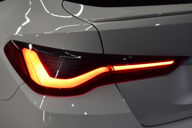 BMW 4シリーズ 420iｸﾞﾗﾝｸｰﾍﾟ Mｽﾎﾟｰﾂ 新車保証R7年2月迄 ﾊｲﾗｲﾝ&ｺﾝﾌｫｰﾄ&ｻｳﾝﾄﾞP ﾋｰﾀｰ付黒革 ﾊｰﾏﾝｶｰﾄﾞﾝ LEDﾍｯﾄﾞﾗｲﾄ 追従ACC 車線変更警告 ﾀｯﾁﾊﾟﾈﾙﾅﾋﾞBｶﾒﾗ Apple Car Play ﾌﾙｾｸﾞ 3Dﾋﾞｭｰ全周囲ｶﾒﾗ 液晶ﾒｰﾀｰ Pｱｼｽﾄ 19AW