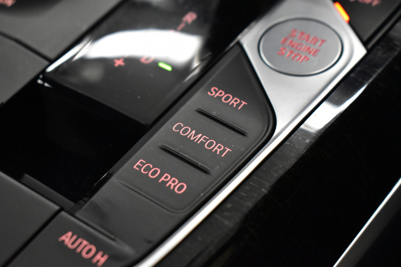 BMW 4シリーズ 420iｸﾞﾗﾝｸｰﾍﾟ Mｽﾎﾟｰﾂ 新車保証R7年2月迄 ﾊｲﾗｲﾝ&ｺﾝﾌｫｰﾄ&ｻｳﾝﾄﾞP ﾋｰﾀｰ付黒革 ﾊｰﾏﾝｶｰﾄﾞﾝ LEDﾍｯﾄﾞﾗｲﾄ 追従ACC 車線変更警告 ﾀｯﾁﾊﾟﾈﾙﾅﾋﾞBｶﾒﾗ Apple Car Play ﾌﾙｾｸﾞ 3Dﾋﾞｭｰ全周囲ｶﾒﾗ 液晶ﾒｰﾀｰ Pｱｼｽﾄ 19AW