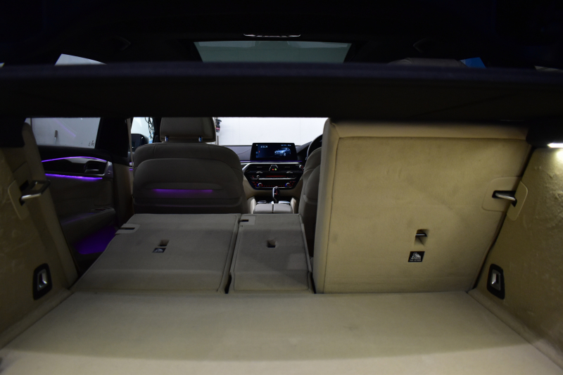 BMW 6シリーズ 640iｸﾞﾗﾝﾂｰﾘｽﾓ XﾄﾞﾗｲﾌﾞMｽﾎﾟｰﾂ G32型 4WD ｺﾝﾌｫｰﾄP ﾊﾟﾉﾗﾏｻﾝﾙｰﾌ ﾍｷｻｺﾞﾅﾙLEDﾍｯﾄﾞﾗｲﾄ  追従ACC HUD Fﾍﾞﾝﾁﾚｰｼｮﾝ&ﾏｯｻｰｼﾞ 全席ﾋｰﾀｰ付ﾍﾞｰｼﾞｭﾚｻﾞｰ 車線変更警告 ﾀｯﾁﾊﾟﾈﾙﾅﾋﾞ 360度ｶﾒﾗ3Dﾋﾞｭｰ 液晶ﾒｰﾀｰ  電動ﾄﾗﾝｸ 2年保証