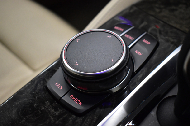 BMW 6シリーズ 640iｸﾞﾗﾝﾂｰﾘｽﾓ XﾄﾞﾗｲﾌﾞMｽﾎﾟｰﾂ G32型 4WD ｺﾝﾌｫｰﾄP ﾊﾟﾉﾗﾏｻﾝﾙｰﾌ ﾍｷｻｺﾞﾅﾙLEDﾍｯﾄﾞﾗｲﾄ  追従ACC HUD Fﾍﾞﾝﾁﾚｰｼｮﾝ&ﾏｯｻｰｼﾞ 全席ﾋｰﾀｰ付ﾍﾞｰｼﾞｭﾚｻﾞｰ 車線変更警告 ﾀｯﾁﾊﾟﾈﾙﾅﾋﾞ 360度ｶﾒﾗ3Dﾋﾞｭｰ 液晶ﾒｰﾀｰ  電動ﾄﾗﾝｸ 2年保証