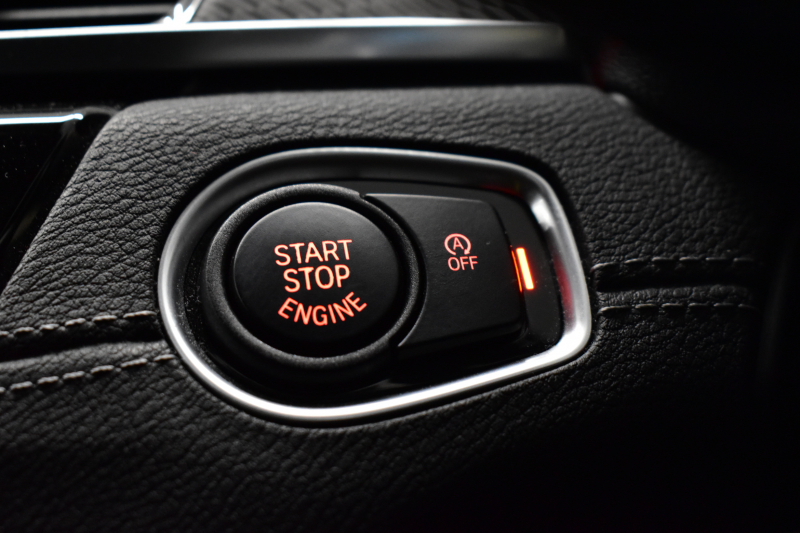 BMW X2 Xﾄﾞﾗｲﾌﾞ20i MｽﾎﾟｰﾂX ｱﾄﾞﾊﾞﾝｽﾄﾞｱｸﾃｨﾌﾞｾｰﾌﾃｨ‐P ﾊｲﾗｲﾝ&ｺﾝﾌｫｰﾄP 追従ACC HUD ﾋｰﾀｰ付電動黒革 衝突軽減ﾌﾞﾚｰｷ 車線逸脱&歩行者警告  20AW ﾀｯﾁﾊﾟﾈﾙﾅﾋﾞ Bｶﾒﾗ 前後PDC Pｱｼｽﾄ 電動Rｹﾞｰﾄ 2年保証