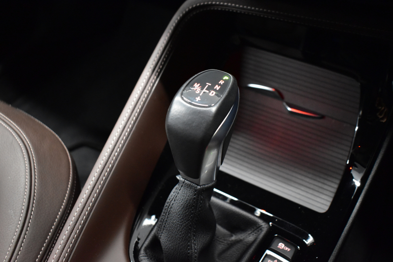 BMW X1 Xdrive20i Xﾗｲﾝ  ﾊｲﾗｲﾝ 4WD 1ｵｰﾅｰ  ｱﾄﾞﾊﾞﾝｽﾄﾞｱｸﾃｨﾌﾞｾｰﾌﾃｨP 追従ACC HUD ﾋｰﾀｰ付ﾓｶﾚｻﾞｰ ﾀｯﾁﾊﾟｯﾄﾞﾅﾋﾞBｶﾒﾗ Pｱｼｽﾄ前後PDC LEDﾍｯﾄﾞﾗｲﾄ 衝突軽減 車線逸脱&歩行者警告 電動Rｹﾞｰﾄ ｳｯﾄﾞｲﾝﾃﾘｱ ﾄﾞﾗﾊﾟﾌｫ 2年保証