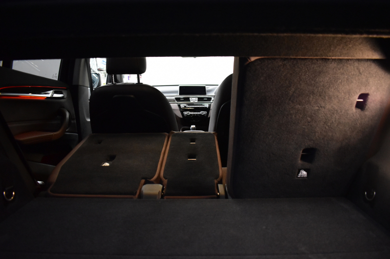 BMW X1 Xdrive20i Xﾗｲﾝ  ﾊｲﾗｲﾝ 4WD 1ｵｰﾅｰ  ｱﾄﾞﾊﾞﾝｽﾄﾞｱｸﾃｨﾌﾞｾｰﾌﾃｨP 追従ACC HUD ﾋｰﾀｰ付ﾓｶﾚｻﾞｰ ﾀｯﾁﾊﾟｯﾄﾞﾅﾋﾞBｶﾒﾗ Pｱｼｽﾄ前後PDC LEDﾍｯﾄﾞﾗｲﾄ 衝突軽減 車線逸脱&歩行者警告 電動Rｹﾞｰﾄ ｳｯﾄﾞｲﾝﾃﾘｱ ﾄﾞﾗﾊﾟﾌｫ 2年保証