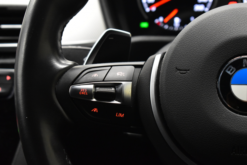 BMW X1 Xdrive20i Mｽﾎﾟｰﾂ 4WD 中期ﾓﾃﾞﾙ  ｱﾄﾞﾊﾞﾝｽﾄﾞｱｸﾃｨﾌﾞｾｰﾌﾃｨP 追従ACC HUD ﾋｰﾀｰ付電動黒革 ﾌﾙｾｸﾞTV ﾀｯﾁﾊﾟﾈﾙﾅﾋﾞBｶﾒﾗ Pｱｼｽﾄ前後PDC LEDﾍｯﾄﾞﾗｲﾄ 衝突軽減 車線逸脱&歩行者警告 電動Rｹﾞｰﾄ ﾄﾞﾗﾊﾟﾌｫ 2年保証