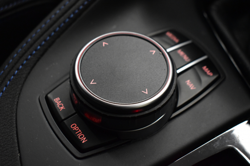 BMW X1 Xdrive20i Mｽﾎﾟｰﾂ 4WD 中期ﾓﾃﾞﾙ  ｱﾄﾞﾊﾞﾝｽﾄﾞｱｸﾃｨﾌﾞｾｰﾌﾃｨP 追従ACC HUD ﾋｰﾀｰ付電動黒革 ﾌﾙｾｸﾞTV ﾀｯﾁﾊﾟﾈﾙﾅﾋﾞBｶﾒﾗ Pｱｼｽﾄ前後PDC LEDﾍｯﾄﾞﾗｲﾄ 衝突軽減 車線逸脱&歩行者警告 電動Rｹﾞｰﾄ ﾄﾞﾗﾊﾟﾌｫ 2年保証