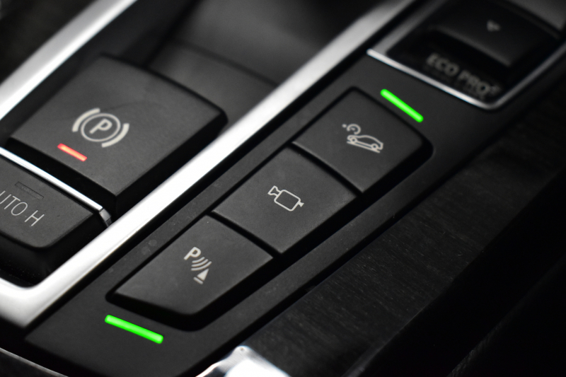 BMW X3 Xdrive20d Xﾗｲﾝ 最終ﾓﾃﾞﾙ ﾋｰﾀｰ付電動茶革 追従ACC LCW 横ﾒﾆｭｰ型ﾀｯﾁﾊﾟｯﾄﾞHDDﾅﾋﾞTV 360度ｶﾒﾗ 衝突軽減ﾌﾞﾚｰｷ 車線逸脱&歩行者警告  Bluetoothｵｰﾃﾞｨｵ&通話 電動ﾄﾗﾝｸ LEDﾌｫｸﾞﾗｲﾄ 18AW ｳｯﾄﾞﾊﾟﾈﾙ 2年保証