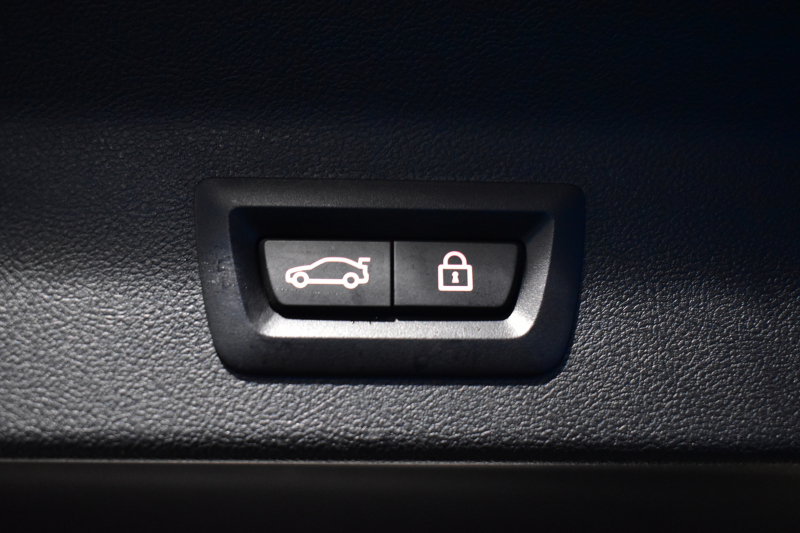 BMW X3 M40i 全席ﾋｰﾀｰ付ｺﾆｬｯｸ革専用形状Mｽﾎﾟｰﾂｼｰﾄ ﾌｧｽﾄﾄﾗｯｸ&ｾﾚｸﾄP 387馬力 ﾊﾟﾉﾗﾏｻﾝﾙｰﾌ ﾗｲﾌﾞｺｸﾋﾟｯﾄ ﾊｰﾏﾝｶｰﾄﾞﾝ 可変Mｻｽ Mｼｰﾄﾍﾞﾙﾄ 専用21AW HUD 追従ACC ｼﾞｪｽﾁｬｰｺﾝﾄﾛｰﾙ付ﾀｯﾁ画面ﾅﾋﾞTV 360度ｶﾒﾗ LEDﾍｯﾄﾞﾗｲﾄ