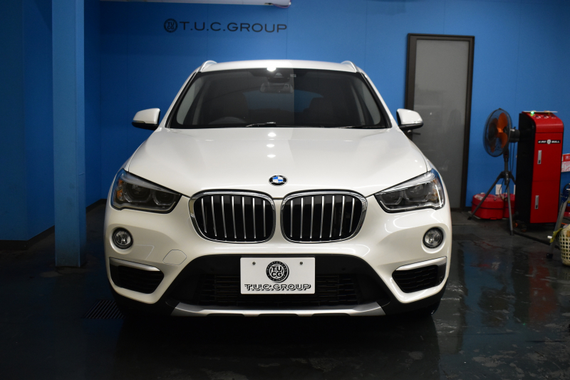 BMW X1 Xdrive20i Xﾗｲﾝ 4WD 1ｵｰﾅｰ  ｱﾄﾞﾊﾞﾝｽﾄﾞｱｸﾃｨﾌﾞｾｰﾌﾃｨP 追従ACC HUD ﾋｰﾀｰ付茶革 ﾀｯﾁﾊﾟｯﾄﾞﾅﾋﾞBｶﾒﾗ Pｱｼｽﾄ前後PDC LEDﾍｯﾄﾞﾗｲﾄ 衝突軽減 車線逸脱&歩行者警告 電動Rｹﾞｰﾄ ｳｯﾄﾞｲﾝﾃﾘｱ ﾄﾞﾗﾊﾟﾌｫ 19AW 2年保証