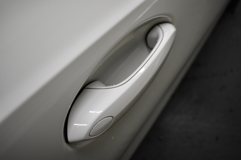 BMW 3シリーズ 320i Mｽﾎﾟｰﾂ ｺﾝﾌｫｰﾄP HUD ｼﾞｪｽﾁｬｰｺﾝﾄﾛｰﾙ付ﾀｯﾁﾊﾟﾈﾙﾅﾋﾞ ﾊﾟｰｷﾝｸﾞｱｼｽﾄﾌﾟﾗｽ 追従ACC LEDﾍｯﾄﾞﾗｲﾄ ｼｰﾄﾋｰﾀｰ 3Dﾋﾞｭｰ全周囲ｶﾒﾗ ｱｯﾌﾟﾙｶｰﾌﾟﾚｲ 側面衝突&車線変更&逸脱&歩行者警告 液晶ﾒｰﾀｰ 後退ｱｼｽﾄ ｱｸﾃｨﾌﾞPDC緊急ﾌﾞﾚｰｷ  2年保証