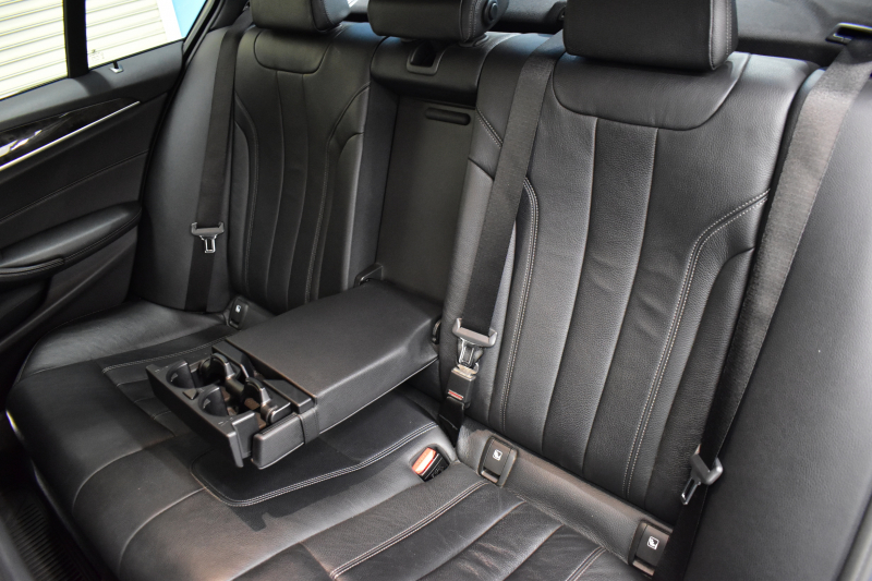 BMW 5シリーズ 540i Xﾄﾞﾗｲﾌﾞ Mｽﾎﾟｰﾂ 4WD 1ｵｰﾅｰ 直6ﾀｰﾎﾞ 340馬力 ｺﾝﾌｫｰﾄP Fﾍﾞﾝﾁﾚｰｼｮﾝ&ﾏｯｻｰｼﾞ 全席ﾋｰﾀｰ付黒革 Mｽﾎﾟｰﾂﾌﾞﾚｰｷ LEDﾍｯﾄﾞﾗｲﾄ 液晶ﾒｰﾀｰ 追従ACC 車線変更&車線逸脱＆歩行者警告 衝突軽減B ﾀｯﾁﾊﾟﾈﾙﾅﾋﾞ全周囲ｶﾒﾗ ﾌﾙｾｸﾞ 19AW 2年保証