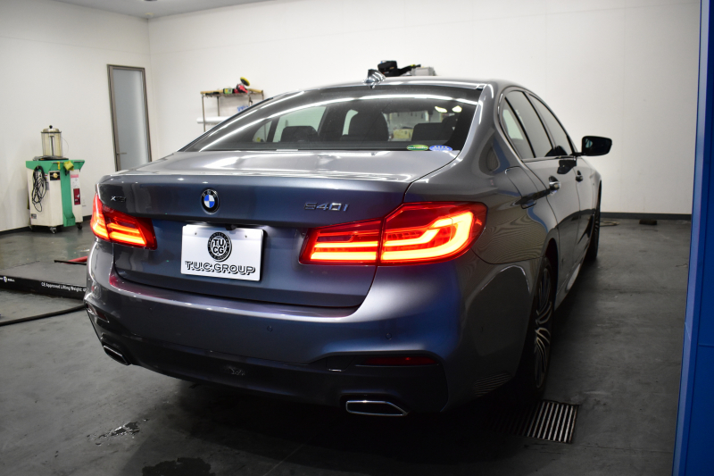 BMW 5シリーズ 540i Xﾄﾞﾗｲﾌﾞ Mｽﾎﾟｰﾂ 4WD 1ｵｰﾅｰ 直6ﾀｰﾎﾞ 340馬力 ｺﾝﾌｫｰﾄP Fﾍﾞﾝﾁﾚｰｼｮﾝ&ﾏｯｻｰｼﾞ 全席ﾋｰﾀｰ付黒革 Mｽﾎﾟｰﾂﾌﾞﾚｰｷ LEDﾍｯﾄﾞﾗｲﾄ 液晶ﾒｰﾀｰ 追従ACC 車線変更&車線逸脱＆歩行者警告 衝突軽減B ﾀｯﾁﾊﾟﾈﾙﾅﾋﾞ全周囲ｶﾒﾗ ﾌﾙｾｸﾞ 19AW 2年保証