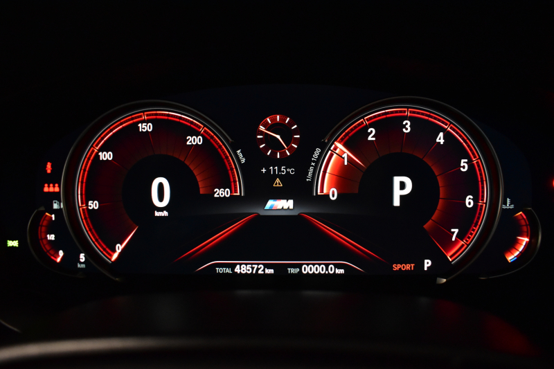 BMW 5シリーズ 540i Xﾄﾞﾗｲﾌﾞ Mｽﾎﾟｰﾂ 4WD 1ｵｰﾅｰ 直6ﾀｰﾎﾞ 340馬力 ｺﾝﾌｫｰﾄP Fﾍﾞﾝﾁﾚｰｼｮﾝ&ﾏｯｻｰｼﾞ 全席ﾋｰﾀｰ付黒革 Mｽﾎﾟｰﾂﾌﾞﾚｰｷ LEDﾍｯﾄﾞﾗｲﾄ 液晶ﾒｰﾀｰ 追従ACC 車線変更&車線逸脱＆歩行者警告 衝突軽減B ﾀｯﾁﾊﾟﾈﾙﾅﾋﾞ全周囲ｶﾒﾗ ﾌﾙｾｸﾞ 19AW 2年保証