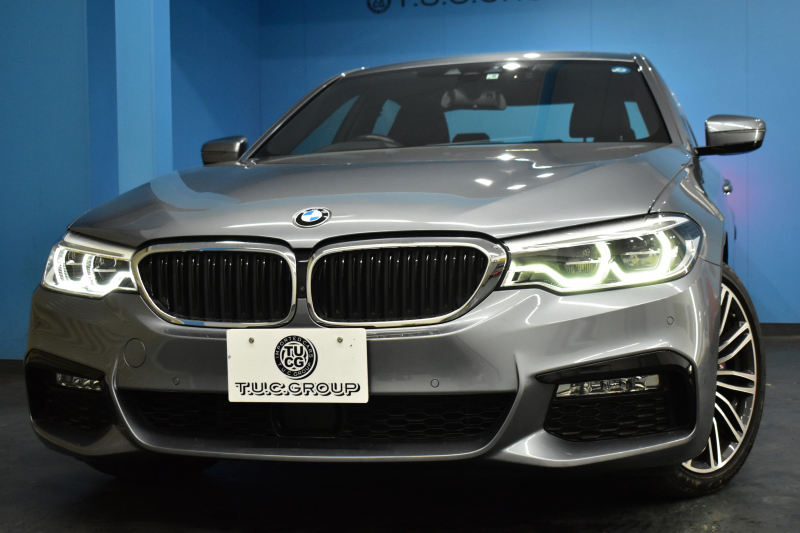 BMW 5シリーズ 540i Xﾄﾞﾗｲﾌﾞ Mｽﾎﾟｰﾂ 4WD 1ｵｰﾅｰ 直6ﾀｰﾎﾞ 340馬力 ｺﾝﾌｫｰﾄP Fﾍﾞﾝﾁﾚｰｼｮﾝ&ﾏｯｻｰｼﾞ 全席ﾋｰﾀｰ付黒革 Mｽﾎﾟｰﾂﾌﾞﾚｰｷ LEDﾍｯﾄﾞﾗｲﾄ 液晶ﾒｰﾀｰ 追従ACC 車線変更&車線逸脱＆歩行者警告 衝突軽減B ﾀｯﾁﾊﾟﾈﾙﾅﾋﾞ全周囲ｶﾒﾗ ﾌﾙｾｸﾞ 19AW 2年保証