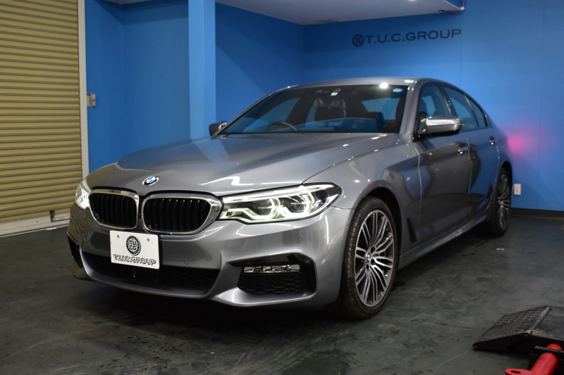 BMW 5シリーズ 540i Xﾄﾞﾗｲﾌﾞ Mｽﾎﾟｰﾂ 4WD 1ｵｰﾅｰ 直6ﾀｰﾎﾞ 340馬力 ｺﾝﾌｫｰﾄP Fﾍﾞﾝﾁﾚｰｼｮﾝ&ﾏｯｻｰｼﾞ 全席ﾋｰﾀｰ付黒革 Mｽﾎﾟｰﾂﾌﾞﾚｰｷ LEDﾍｯﾄﾞﾗｲﾄ 液晶ﾒｰﾀｰ 追従ACC 車線変更&車線逸脱＆歩行者警告 衝突軽減B ﾀｯﾁﾊﾟﾈﾙﾅﾋﾞ全周囲ｶﾒﾗ ﾌﾙｾｸﾞ 19AW 2年保証