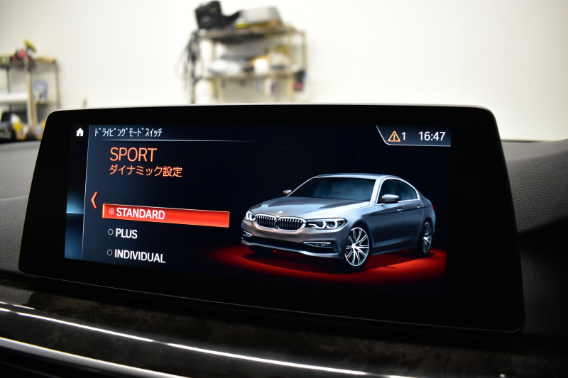 BMW 5シリーズ 540i Xﾄﾞﾗｲﾌﾞ Mｽﾎﾟｰﾂ 4WD 1ｵｰﾅｰ 直6ﾀｰﾎﾞ 340馬力 ｺﾝﾌｫｰﾄP Fﾍﾞﾝﾁﾚｰｼｮﾝ&ﾏｯｻｰｼﾞ 全席ﾋｰﾀｰ付黒革 Mｽﾎﾟｰﾂﾌﾞﾚｰｷ LEDﾍｯﾄﾞﾗｲﾄ 液晶ﾒｰﾀｰ 追従ACC 車線変更&車線逸脱＆歩行者警告 衝突軽減B ﾀｯﾁﾊﾟﾈﾙﾅﾋﾞ全周囲ｶﾒﾗ ﾌﾙｾｸﾞ 19AW 2年保証