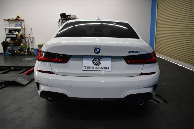 BMW 3シリーズ 320i Mｽﾎﾟｰﾂ ｺﾝﾌｫｰﾄP ｵﾌﾟｼｮﾝHUD 全周囲ｶﾒﾗ3Dﾋﾞｭｰ ﾜｲﾔﾚｽ充電 電動ﾄﾗﾝｸ ﾋｰﾀｰ付ｱﾙｶﾝﾀｰﾗｺﾝﾋﾞ ﾀｯﾁﾊﾟﾈﾙﾅﾋﾞ ｱｯﾌﾟﾙｶｰﾌﾟﾚｲ 追従ACC LEDﾍｯﾄﾞﾗｲﾄ 側面衝突&車線変更&逸脱&歩行者警告 液晶ﾒｰﾀｰ 後退ｱｼｽﾄ Pｱｼｽﾄ 2年保証