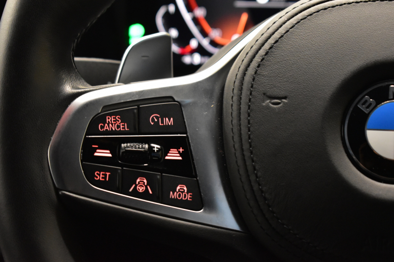 BMW 3シリーズ 320i Mｽﾎﾟｰﾂ ｺﾝﾌｫｰﾄP ｵﾌﾟｼｮﾝHUD 全周囲ｶﾒﾗ3Dﾋﾞｭｰ ﾜｲﾔﾚｽ充電 電動ﾄﾗﾝｸ ﾋｰﾀｰ付ｱﾙｶﾝﾀｰﾗｺﾝﾋﾞ ﾀｯﾁﾊﾟﾈﾙﾅﾋﾞ ｱｯﾌﾟﾙｶｰﾌﾟﾚｲ 追従ACC LEDﾍｯﾄﾞﾗｲﾄ 側面衝突&車線変更&逸脱&歩行者警告 液晶ﾒｰﾀｰ 後退ｱｼｽﾄ Pｱｼｽﾄ 2年保証