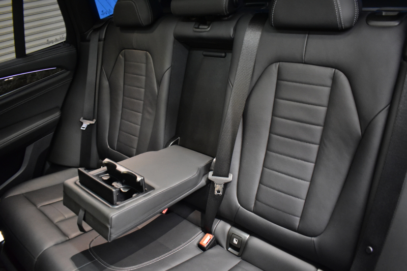 BMW X3 M40d ｾﾚｸﾄﾊﾟｯｹｰｼﾞ ﾊｲﾗｲﾝ 326馬力 ﾊﾟﾉﾗﾏｻﾝﾙｰﾌ 全席ﾋｰﾀｰ付黒革 ﾊｰﾏﾝｶｰﾄﾞﾝ ｵﾌﾟｼｮﾝ21AW 追従ACC HUD ｽﾃｱﾘﾝｸﾞｻﾎﾟｰﾄ ﾀｯﾁﾊﾟﾈﾙﾅﾋﾞTV 360度ｶﾒﾗ3Dﾋﾞｭｰ LEDﾍｯﾄﾞﾗｲﾄ 電動ﾄﾗﾝｸ ﾜｲﾔﾚｽ充電 液晶ﾒｰﾀｰ 2年保証