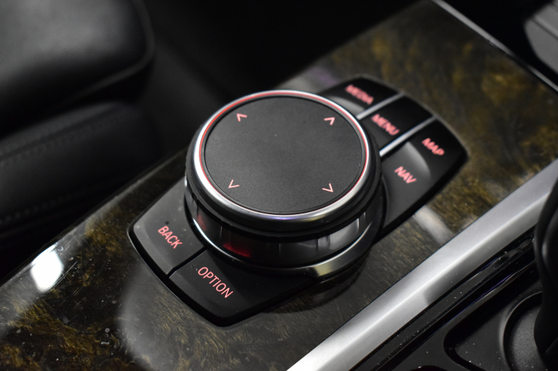 BMW X3 M40d ｾﾚｸﾄﾊﾟｯｹｰｼﾞ ﾊｲﾗｲﾝ 326馬力 ﾊﾟﾉﾗﾏｻﾝﾙｰﾌ 全席ﾋｰﾀｰ付黒革 ﾊｰﾏﾝｶｰﾄﾞﾝ ｵﾌﾟｼｮﾝ21AW 追従ACC HUD ｽﾃｱﾘﾝｸﾞｻﾎﾟｰﾄ ﾀｯﾁﾊﾟﾈﾙﾅﾋﾞTV 360度ｶﾒﾗ3Dﾋﾞｭｰ LEDﾍｯﾄﾞﾗｲﾄ 電動ﾄﾗﾝｸ ﾜｲﾔﾚｽ充電 液晶ﾒｰﾀｰ 2年保証