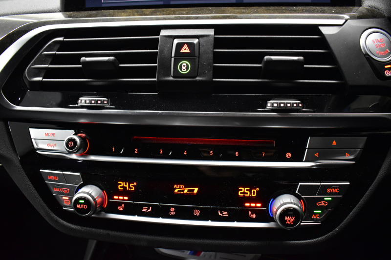 BMW X3 M40d ｾﾚｸﾄﾊﾟｯｹｰｼﾞ ﾊｲﾗｲﾝ 326馬力 ﾊﾟﾉﾗﾏｻﾝﾙｰﾌ 全席ﾋｰﾀｰ付黒革 ﾊｰﾏﾝｶｰﾄﾞﾝ ｵﾌﾟｼｮﾝ21AW 追従ACC HUD ｽﾃｱﾘﾝｸﾞｻﾎﾟｰﾄ ﾀｯﾁﾊﾟﾈﾙﾅﾋﾞTV 360度ｶﾒﾗ3Dﾋﾞｭｰ LEDﾍｯﾄﾞﾗｲﾄ 電動ﾄﾗﾝｸ ﾜｲﾔﾚｽ充電 液晶ﾒｰﾀｰ 2年保証