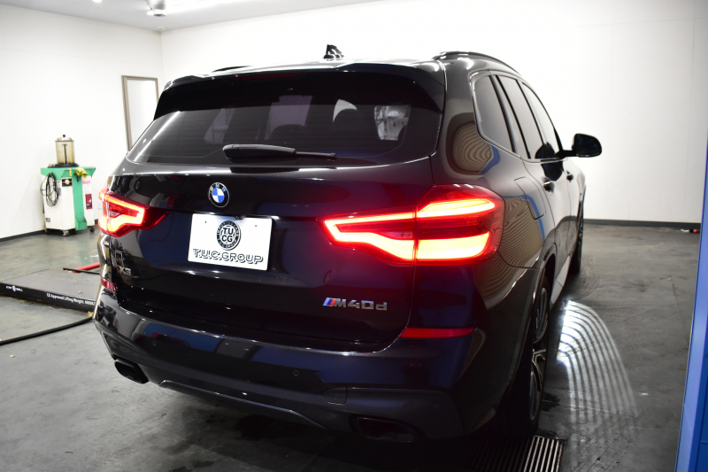 BMW X3 M40d ｾﾚｸﾄﾊﾟｯｹｰｼﾞ ﾊｲﾗｲﾝ 326馬力 ﾊﾟﾉﾗﾏｻﾝﾙｰﾌ 全席ﾋｰﾀｰ付黒革 ﾊｰﾏﾝｶｰﾄﾞﾝ ｵﾌﾟｼｮﾝ21AW 追従ACC HUD ｽﾃｱﾘﾝｸﾞｻﾎﾟｰﾄ ﾀｯﾁﾊﾟﾈﾙﾅﾋﾞTV 360度ｶﾒﾗ3Dﾋﾞｭｰ LEDﾍｯﾄﾞﾗｲﾄ 電動ﾄﾗﾝｸ ﾜｲﾔﾚｽ充電 液晶ﾒｰﾀｰ 2年保証