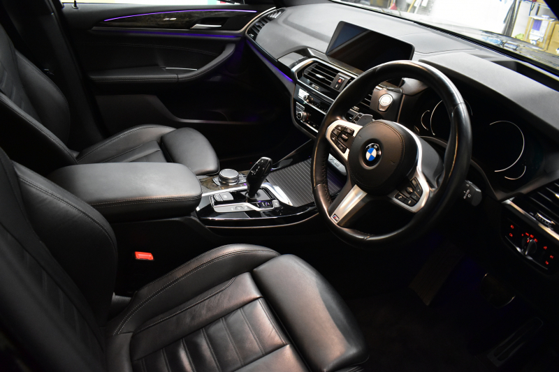 BMW X3 Xﾄﾞﾗｲﾌﾞ 20d Mｽﾎﾟｰﾂ G01型 ﾊｲﾗｲﾝP ﾍｷｻｺﾞﾅﾙLEDﾍｯﾄﾞﾗｲﾄ&ﾃｰﾙ 追従ACC HUD 全席ﾋｰﾀｰ付黒革 車線変更&逸脱&歩行者警告 衝突軽減ﾌﾞﾚｰｷ ﾀｯﾁﾊﾟﾈﾙﾅﾋﾞ ﾌﾙｾｸﾞ 360度ｶﾒﾗ3Dﾋﾞｭｰ Bｶﾒﾗ 電動Rｹﾞｰﾄ ﾄﾞﾗﾊﾟﾌｫ 2年保証