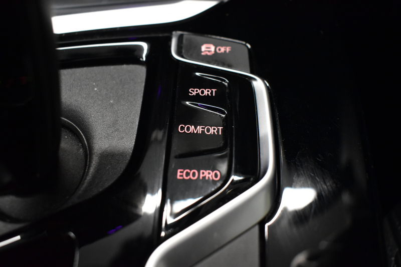 BMW X3 Xﾄﾞﾗｲﾌﾞ 20d Mｽﾎﾟｰﾂ G01型 ﾊｲﾗｲﾝP ﾍｷｻｺﾞﾅﾙLEDﾍｯﾄﾞﾗｲﾄ&ﾃｰﾙ 追従ACC HUD 全席ﾋｰﾀｰ付黒革 車線変更&逸脱&歩行者警告 衝突軽減ﾌﾞﾚｰｷ ﾀｯﾁﾊﾟﾈﾙﾅﾋﾞ ﾌﾙｾｸﾞ 360度ｶﾒﾗ3Dﾋﾞｭｰ Bｶﾒﾗ 電動Rｹﾞｰﾄ ﾄﾞﾗﾊﾟﾌｫ 2年保証