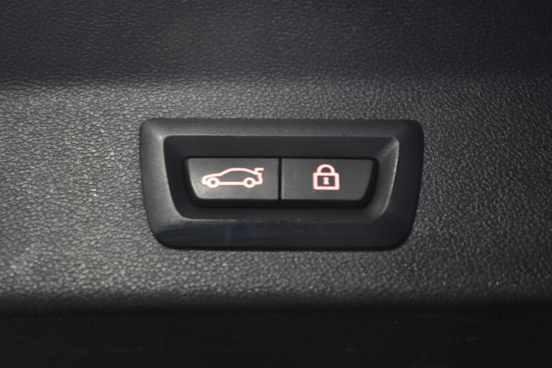 BMW X3 Xﾄﾞﾗｲﾌﾞ 20d Mｽﾎﾟｰﾂ G01型 ﾊｲﾗｲﾝP ﾍｷｻｺﾞﾅﾙLEDﾍｯﾄﾞﾗｲﾄ&ﾃｰﾙ 追従ACC HUD 全席ﾋｰﾀｰ付黒革 車線変更&逸脱&歩行者警告 衝突軽減ﾌﾞﾚｰｷ ﾀｯﾁﾊﾟﾈﾙﾅﾋﾞ ﾌﾙｾｸﾞ 360度ｶﾒﾗ3Dﾋﾞｭｰ Bｶﾒﾗ 電動Rｹﾞｰﾄ ﾄﾞﾗﾊﾟﾌｫ 2年保証