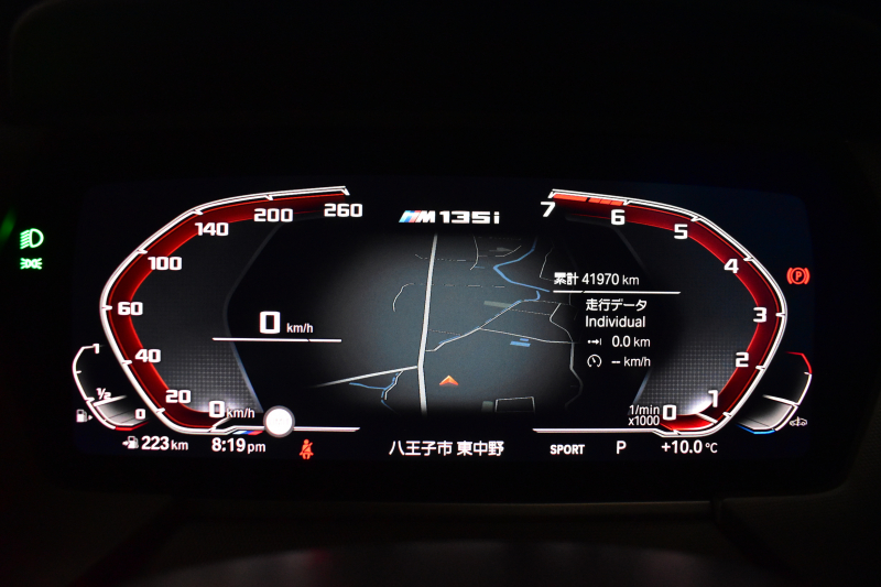 BMW 1シリーズ M135i xDrive ﾌﾙﾀｲﾑ4WD TV ｺﾝﾌｫｰﾄ&ﾅﾋﾞｹﾞｰｼｮﾝ&ｽﾄﾚｰｼﾞP Mｽﾎﾟｰﾂｼｰﾄ Mｽﾎﾟｰﾂﾌﾞﾚｰｷ 可変ｻｽ 追従ACC BMWﾗｲﾌﾞｺｯｸﾋﾟｯﾄ ﾋｰﾀｰ付ｱﾙｶﾝﾀｰﾗｽﾎﾟｰﾂｼｰﾄ ﾀｯﾁﾊﾟﾈﾙﾅﾋﾞ ｱｯﾌﾟﾙｶｰﾌﾟﾚｲ ﾍｷｻｺﾞﾅﾙLEDﾍｯﾄﾞﾗｲﾄ 電動Rｹﾞｰﾄ 2年保証