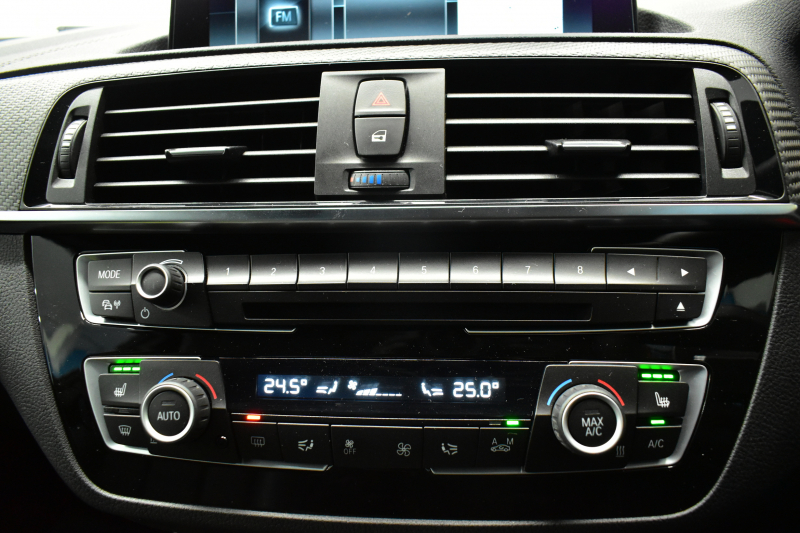 BMW Mシリーズ M2 ｺﾝﾍﾟﾃｨｼｮﾝ MDCT 7速DCT LCI後期 ｺﾝﾍﾟﾃｨｼｮﾝ専用410馬力ｴﾝｼﾞﾝ  Mﾊﾟﾌｫ車高調 ﾍｷｻｺﾞﾅﾙLEDﾍｯﾄﾞﾗｲﾄ&ﾃｰﾙ ﾋｰﾀｰ付黒革 harman/kardon ﾀｯﾁﾊﾟﾈﾙHDDﾅﾋﾞBｶﾒﾗ 専用19AW 車線逸脱&歩行者警告 衝突軽減ﾌﾞﾚｰｷ ｶｰﾎﾞﾝｲﾝﾃﾘｱ Mｼｰﾄﾍﾞﾙﾄ  2年保証