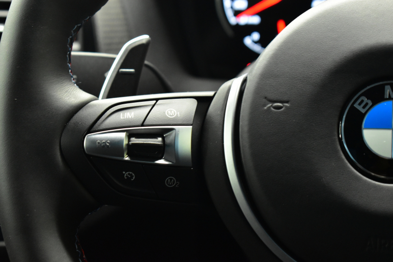 BMW Mシリーズ M2 ｺﾝﾍﾟﾃｨｼｮﾝ MDCT 7速DCT LCI後期 ｺﾝﾍﾟﾃｨｼｮﾝ専用410馬力ｴﾝｼﾞﾝ  Mﾊﾟﾌｫ車高調 ﾍｷｻｺﾞﾅﾙLEDﾍｯﾄﾞﾗｲﾄ&ﾃｰﾙ ﾋｰﾀｰ付黒革 harman/kardon ﾀｯﾁﾊﾟﾈﾙHDDﾅﾋﾞBｶﾒﾗ 専用19AW 車線逸脱&歩行者警告 衝突軽減ﾌﾞﾚｰｷ ｶｰﾎﾞﾝｲﾝﾃﾘｱ Mｼｰﾄﾍﾞﾙﾄ  2年保証