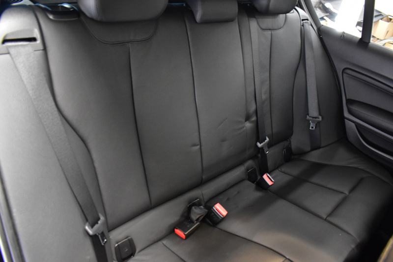 BMW 1シリーズ M135i 直6ﾀｰﾎﾞ320馬力 1ｵｰﾅｰ ｱﾀﾞﾌﾟﾃｨﾌﾞMｻｽ 大型ﾌﾞﾚｰｷｼｽﾃﾑ ﾋｰﾀｰ付黒革電動 ﾀｯﾁﾊﾟｯﾄﾞ付iﾄﾞﾗｲﾌﾞHDDﾅﾋﾞ Bｶﾒﾗ ﾘｱPDC ﾊﾟﾄﾞﾙｼﾌﾄ 専用18AW ｽﾏｰﾄｷｰ ETC 2年保証