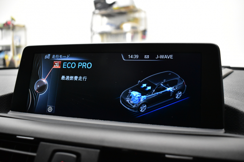 BMW 1シリーズ M135i 直6ﾀｰﾎﾞ320馬力 1ｵｰﾅｰ ｱﾀﾞﾌﾟﾃｨﾌﾞMｻｽ 大型ﾌﾞﾚｰｷｼｽﾃﾑ ﾋｰﾀｰ付黒革電動 ﾀｯﾁﾊﾟｯﾄﾞ付iﾄﾞﾗｲﾌﾞHDDﾅﾋﾞ Bｶﾒﾗ ﾘｱPDC ﾊﾟﾄﾞﾙｼﾌﾄ 専用18AW ｽﾏｰﾄｷｰ ETC 2年保証