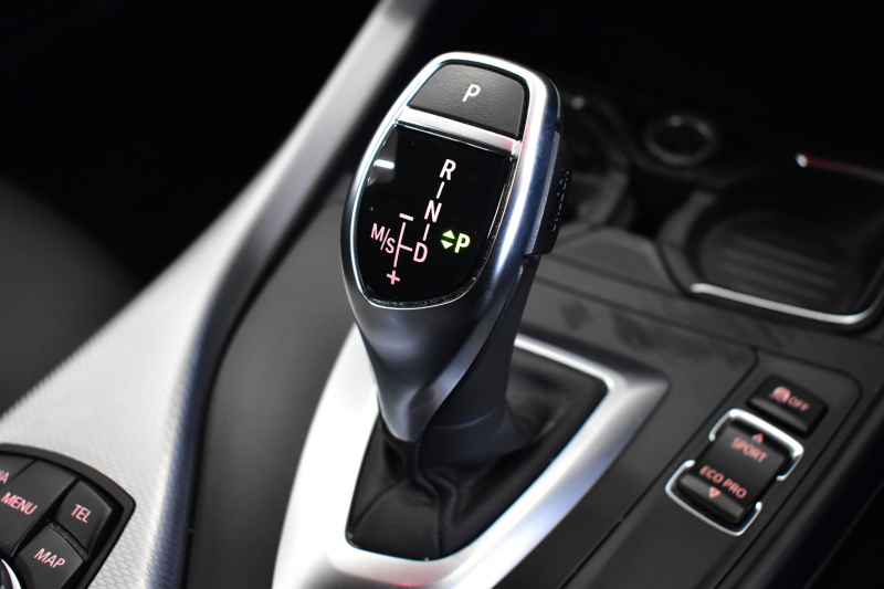 BMW 1シリーズ M135i 直6ﾀｰﾎﾞ320馬力 1ｵｰﾅｰ ｱﾀﾞﾌﾟﾃｨﾌﾞMｻｽ 大型ﾌﾞﾚｰｷｼｽﾃﾑ ﾋｰﾀｰ付黒革電動 ﾀｯﾁﾊﾟｯﾄﾞ付iﾄﾞﾗｲﾌﾞHDDﾅﾋﾞ Bｶﾒﾗ ﾘｱPDC ﾊﾟﾄﾞﾙｼﾌﾄ 専用18AW ｽﾏｰﾄｷｰ ETC 2年保証