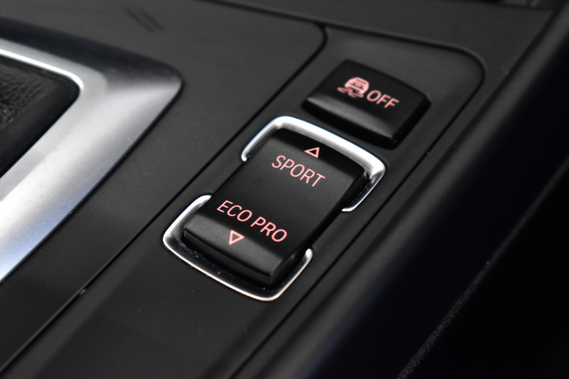 BMW 1シリーズ M135i 直6ﾀｰﾎﾞ320馬力 1ｵｰﾅｰ ｱﾀﾞﾌﾟﾃｨﾌﾞMｻｽ 大型ﾌﾞﾚｰｷｼｽﾃﾑ ﾋｰﾀｰ付黒革電動 ﾀｯﾁﾊﾟｯﾄﾞ付iﾄﾞﾗｲﾌﾞHDDﾅﾋﾞ Bｶﾒﾗ ﾘｱPDC ﾊﾟﾄﾞﾙｼﾌﾄ 専用18AW ｽﾏｰﾄｷｰ ETC 2年保証