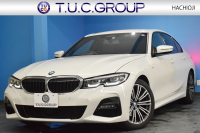 BMW 3シリーズ 320i Mｽﾎﾟｰﾂ G20型 ｺﾝﾌｫｰﾄP 全周囲ｶﾒﾗ3Dﾋﾞｭｰ ﾜｲﾔﾚｽ充電 電動ﾄﾗﾝｸ ﾋｰﾀｰ付ｱﾙｶﾝﾀｰﾗｺﾝﾋﾞ ﾀｯﾁﾊﾟﾈﾙﾅﾋﾞ ｱｯﾌﾟﾙｶｰﾌﾟﾚｲ 追従ACC LEDﾍｯﾄﾞﾗｲﾄ 側面衝突&車線変更&逸脱&歩行者警告 液晶ﾒｰﾀｰ 後退ｱｼｽﾄ Pｱｼｽﾄ 2年保証