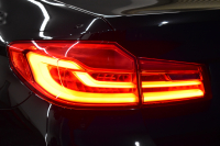 BMW 5シリーズ 523d Mｽﾎﾟｰﾂ G30型 ﾊｲﾗｲﾝP 全席ﾋｰﾀｰ付黒革 LEDﾍｯﾄﾞﾗｲﾄ 追従ACC HUD ｼﾞｪｽﾁｬｰｺﾝﾄﾛｰﾙ ﾜｲﾔﾚｽﾁｬｰｼﾞ 車線変更&逸脱警告 衝突軽減B ﾀｯﾁﾊﾟﾈﾙ対応iﾄﾞﾗｲﾌﾞHDDﾅﾋﾞﾌﾙｾｸﾞ 3Dﾋﾞｭｰ Bｶﾒﾗ 液晶ﾒｰﾀｰﾊﾟﾈﾙ 電動ﾄﾗﾝｸ 社外19AW 2年保証