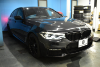 BMW 5シリーズ 523d Mｽﾎﾟｰﾂ G30型 ﾊｲﾗｲﾝP 全席ﾋｰﾀｰ付黒革 LEDﾍｯﾄﾞﾗｲﾄ 追従ACC HUD ｼﾞｪｽﾁｬｰｺﾝﾄﾛｰﾙ ﾜｲﾔﾚｽﾁｬｰｼﾞ 車線変更&逸脱警告 衝突軽減B ﾀｯﾁﾊﾟﾈﾙ対応iﾄﾞﾗｲﾌﾞHDDﾅﾋﾞﾌﾙｾｸﾞ 3Dﾋﾞｭｰ Bｶﾒﾗ 液晶ﾒｰﾀｰﾊﾟﾈﾙ 電動ﾄﾗﾝｸ 社外19AW 2年保証