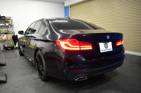 BMW 5シリーズ 523d Mｽﾎﾟｰﾂ G30型 ﾊｲﾗｲﾝP 全席ﾋｰﾀｰ付黒革 LEDﾍｯﾄﾞﾗｲﾄ 追従ACC HUD ｼﾞｪｽﾁｬｰｺﾝﾄﾛｰﾙ ﾜｲﾔﾚｽﾁｬｰｼﾞ 車線変更&逸脱警告 衝突軽減B ﾀｯﾁﾊﾟﾈﾙ対応iﾄﾞﾗｲﾌﾞHDDﾅﾋﾞﾌﾙｾｸﾞ 3Dﾋﾞｭｰ Bｶﾒﾗ 液晶ﾒｰﾀｰﾊﾟﾈﾙ 電動ﾄﾗﾝｸ 社外19AW 2年保証
