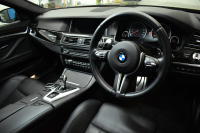 BMW Mシリーズ M5 LCI後期 7速DCT ｻﾝR 20AW ﾋｰﾀｰ&ﾍﾞﾝﾁﾚｰﾀｰ黒革 HUD Mﾀﾞｲﾅﾐｯｸﾀﾞﾝﾋﾟﾝｸﾞｺﾝﾄﾛｰﾙ 車線変更&逸脱&歩行者警告 衝突軽減 TOPﾋﾞｭｰ＆ﾌﾛﾝﾄSｶﾒﾗ 電動ﾄﾗﾝｸ 全ﾄﾞｱｲｰｼﾞｰｸﾛｰｼﾞｬｰ ﾀｯﾁﾊﾟｯﾄﾞﾅﾋﾞﾌﾙｾｸﾞTV ﾊｰﾏﾝｶｰﾄﾞﾝ Mｽﾎﾟｰﾂﾌﾞﾚ