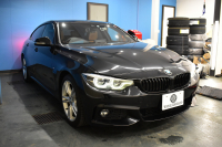 BMW 4シリーズ 420i ｸﾞﾗﾝｸｰﾍﾟ Mｽﾎﾟｰﾂ  LCI後期 1ｵｰﾅｰ ﾋｰﾀｰ付ｺﾆｬｯｸ革 追従ACC ﾍｷｻｺﾞﾅﾙLEDﾍｯﾄﾞﾗｲﾄ&ﾃｰﾙ 液晶ﾒｰﾀｰ ﾀｯﾁﾊﾟﾈﾙ式iﾄﾞﾗｲﾌﾞHDDﾅﾋﾞ Bｶﾒﾗ 前後PDC ﾌﾙｾｸﾞ 車線変更&逸脱&歩行者警告 衝突軽減ﾌﾞﾚｰｷ 電動Rｹﾞｰﾄ 18AW DSRC ｳｯﾄﾞﾊﾟﾈﾙ 2年保証