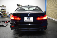 BMW 5シリーズ 523d Mｽﾎﾟｰﾂ ﾊｲﾗｲﾝP ｿﾌﾄｸﾛｰｽﾞﾄﾞｱ 全席ﾋｰﾀｰ付黒革 LEDﾍｯﾄﾞﾗｲﾄ 追従ACC HUD ｼﾞｪｽﾁｬｰｺﾝﾄﾛｰﾙ 車線変更&逸脱警告 衝突軽減B ﾀｯﾁﾊﾟﾈﾙ対応iﾄﾞﾗｲﾌﾞHDDﾅﾋﾞﾌﾙｾｸﾞ 3Dﾋﾞｭｰ Bｶﾒﾗ 液晶ﾒｰﾀｰﾊﾟﾈﾙ 電動ﾄﾗﾝｸ 19AW 2年保証