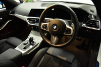BMW 3シリーズ 330i Mｽﾎﾟｰﾂ G20型 高出力 ｲﾉﾍﾞｰｼｮﾝ&ﾌｧｽﾄﾄﾗｯｸ&ｺﾝﾌｫｰﾄP ﾚｰｻﾞｰLEDﾗｲﾄ  ACC HUD 19AW Mｽﾎﾟｰﾂﾌﾃﾞﾌ  可変Mｻｽ ﾊﾟｰｷﾝｸﾞｱｼｽﾄ+ ﾋｰﾀｰ付ｱﾙｶﾝﾀｰﾗｺﾝﾋﾞﾚｻﾞｰｼｰﾄ 全周囲ｶﾒﾗ ﾀｯﾁﾊﾟﾈﾙﾅﾋﾞ ｱｯﾌﾟﾙｶｰﾌﾟﾚｲ 2年保証