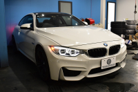 BMW Mシリーズ M4ｸｰﾍﾟ MDCT 7速DCT ｵﾌﾟｼｮﾝｱﾀﾞﾌﾟﾃｨﾌﾞMｻｽﾍﾟﾝｼｮﾝ LCW ﾋｰﾀｰ付黒革 HUD ｱﾀﾞﾌﾟﾃｨﾌﾞLEDﾍｯﾄﾞﾗｲﾄ ｵﾌﾟｼｮﾝ19AW 衝突軽減ﾌﾞﾚｰｷ 車線逸脱&歩行者警告  ﾀｯﾁﾊﾟｯﾄﾞHDDﾅﾋﾞﾌﾙｾｸﾞBｶﾒﾗ 3Dﾃﾞｻﾞｲﾝｶｰﾎﾞﾝﾄﾗﾝｸｽﾎﾟｲﾗｰ 2年保証