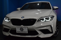 BMW Mシリーズ M2 ｺﾝﾍﾟﾃｨｼｮﾝ 6速MT LCI後期 ｺﾝﾍﾟﾃｨｼｮﾝ専用410馬力ｴﾝｼﾞﾝ ﾍｷｻｺﾞﾅﾙLEDﾍｯﾄﾞﾗｲﾄ&ﾃｰﾙ ﾋｰﾀｰ付黒革 ﾀｯﾁﾊﾟﾈﾙHDDﾅﾋﾞBｶﾒﾗ 専用19AW 車線逸脱&歩行者警告 衝突軽減ﾌﾞﾚｰｷ ｶｰﾎﾞﾝｲﾝﾃﾘｱ Mｼｰﾄﾍﾞﾙﾄ  2年保証