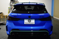 BMW 1シリーズ M135i xDrive ﾌﾙﾀｲﾑ4WD ﾃﾞﾋﾞｭｰ&ｺﾝﾌｫｰﾄ&ﾅﾋﾞｹﾞｰｼｮﾝP ｱﾙｶﾝﾀｰﾗMｽﾎﾟｰﾂｼｰﾄ&ﾌﾞﾚｰｷ 可変ｻｽ Mﾊﾟﾌｫﾘｱｽﾎﾟｲﾗｰ ACC ﾗｲﾌﾞｺｯｸﾋﾟｯﾄ ﾀｯﾁﾊﾟﾈﾙﾅﾋﾞ ｱｯﾌﾟﾙｶｰﾌﾟﾚｲ ﾍｷｻｺﾞﾅﾙLEDﾍｯﾄﾞﾗｲﾄ 2年保証